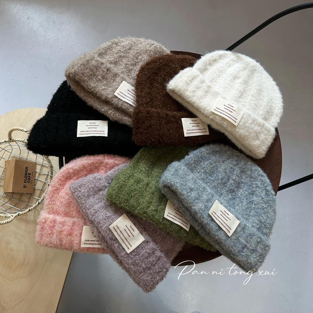 Letter Mark Circle Yarn Women's Knitted Hat Autumn and Winter New Fashion Versatile Hat Winter Warm Ear Protection Casual Woolen Hat