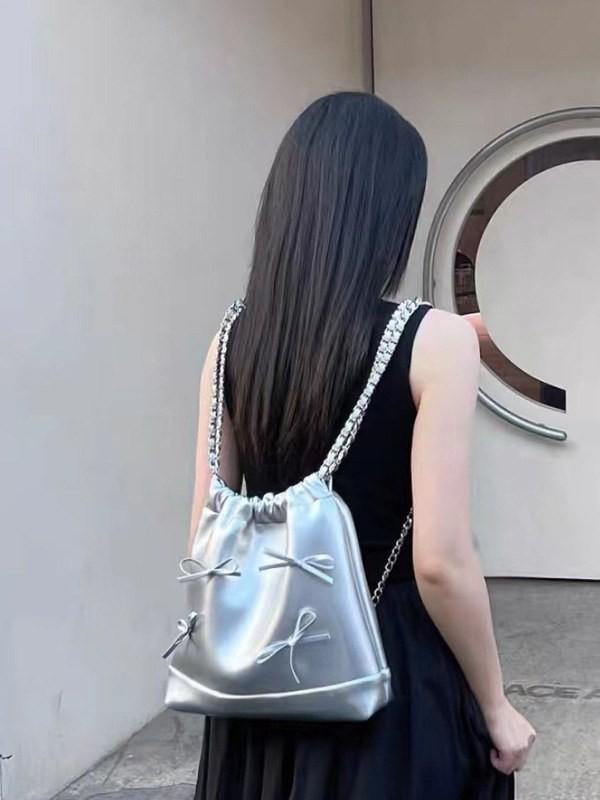 

Y2k drawstring bow bag soft leather cute backpack single shoulder large capacity versatile commuter bag серебряный