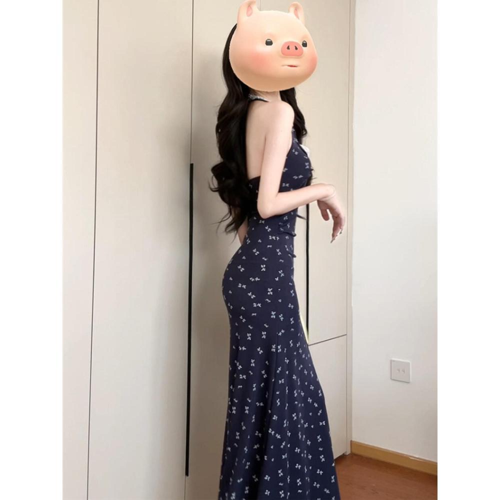 Summer lace splicing hanging neck beautiful dress women's navy blue huge good-looking hip-wrapped fishtail dress