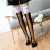 Trendy Damensocken mit knielangen Hühnerfüßen. Lustige personalisierte Hühnerfüße. Geburtstagsgeschenke. Sportsocken