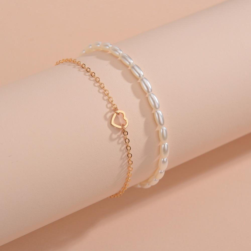 Simple Pearls Chain Anklet Bracelet for Women Trendy Fashion Love Heart Anklet Boho Style Female Foot Beach Jewelry for Girls