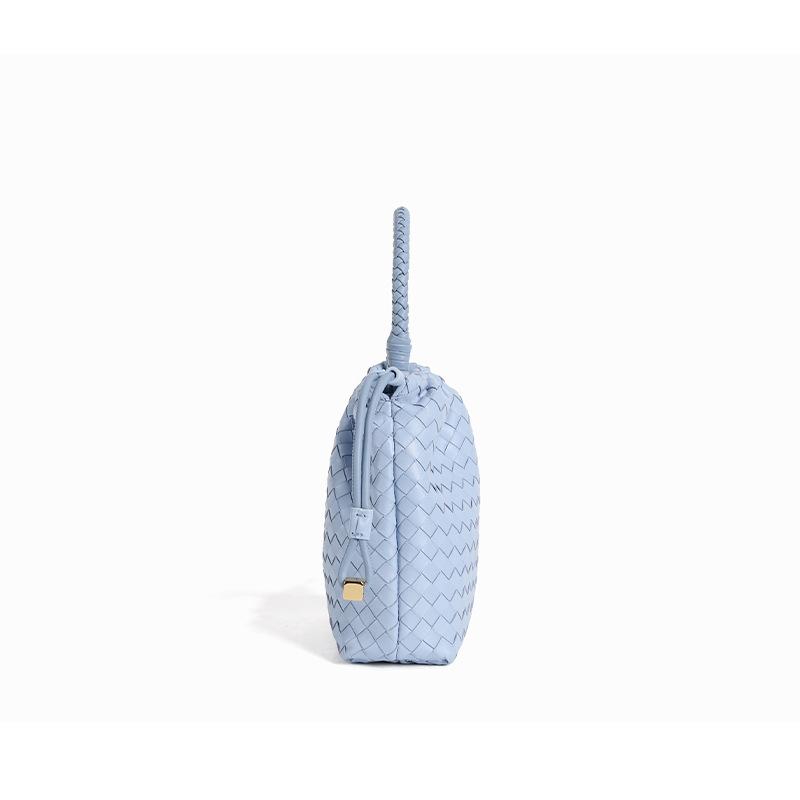 Niche Temperament Woven Bag Fashionable and Elegant High-end Handbag Drawstring Handwoven Bag Genuine Leather Retro Women's Bag