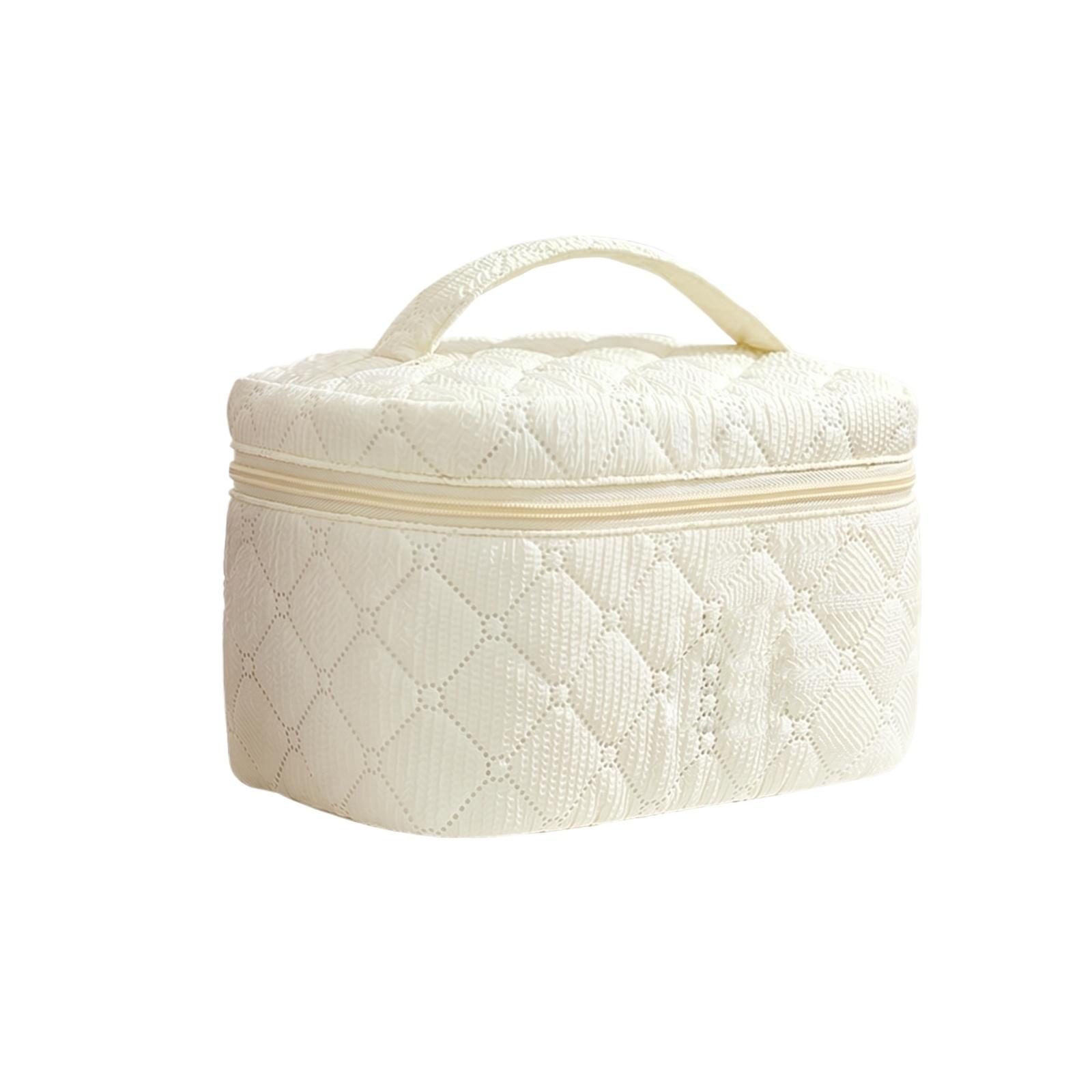 

Travel Makeup Storage Bag Portable Cosmetic Organizer Case Quilted Design with Handle for Toiletries and Beauty Accessories one size бежевый