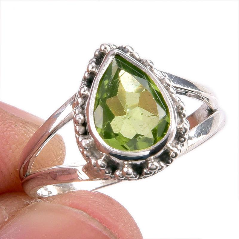 

Natural Peridot Gemstone Handmade 925 Solid Silver Jewelry Ring Size 6.5 T8K15