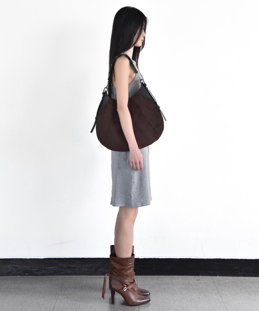 Afoye Ova Bag / Brown Suede
