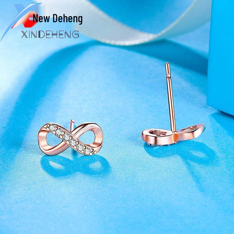 Collana Minimalista in Argento S925: Pendente a Croce Corona Piena di Diamanti per Donna