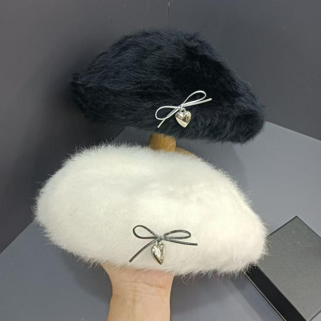 Korean Version of Versatile Bow with Rabbit Fur Backwards Beret White Women's New Winter Sweet and Cute