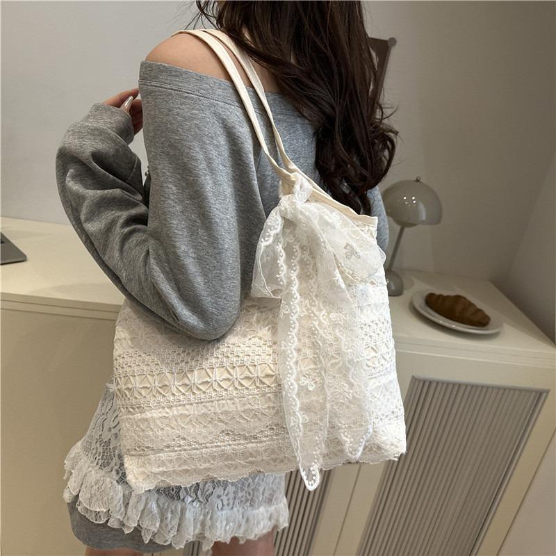 White beautiful lace handbag new fashionable sweet casual versatile shoulder underarm tote bag