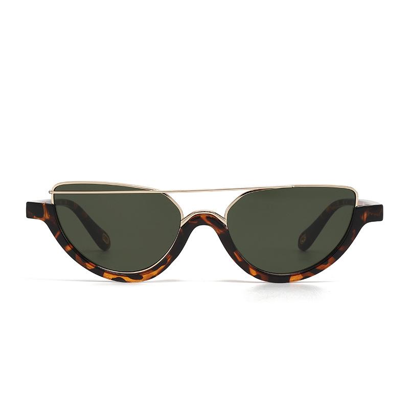 A Pair of Double Beam Half Frame Fashionable and Personalized Cat Eye Glasses Hip-Hop Sunglasses