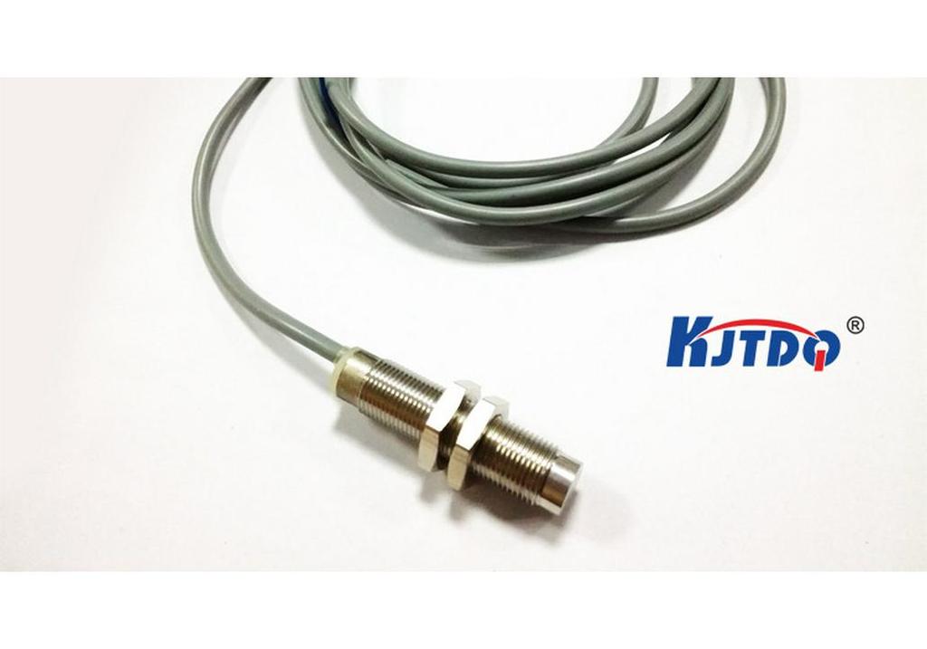 All-Metal Proximity Sensor with Stainless Steel Surface and Anti-Collision Integrated Pipe Fitting