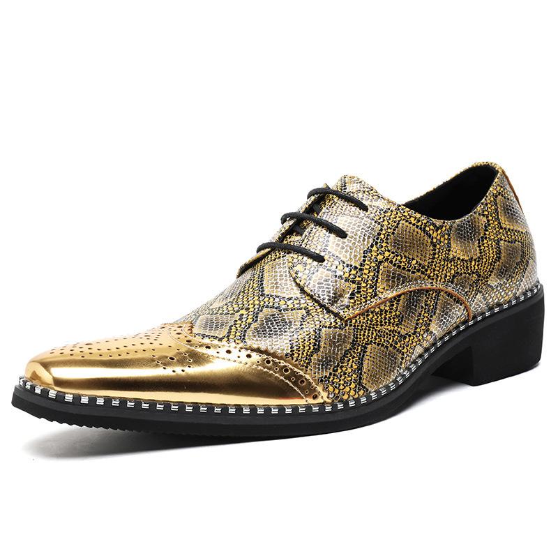 Men's Gold Shiny Brogues: European & American Fashion Lace-up Derby Shoes with Pointed Toe, Available in Large Sizes.
