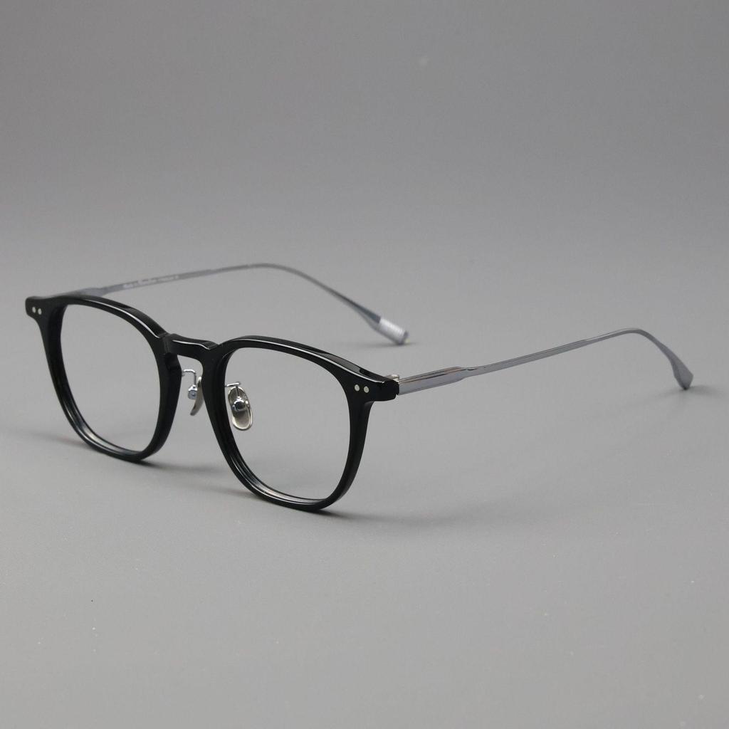 Vintage Ultralight Pure Titanium Full-Rim Eyeglass Frame, Unisex & Stylish, Comfortably Fits Prescription Lenses for Myopia.