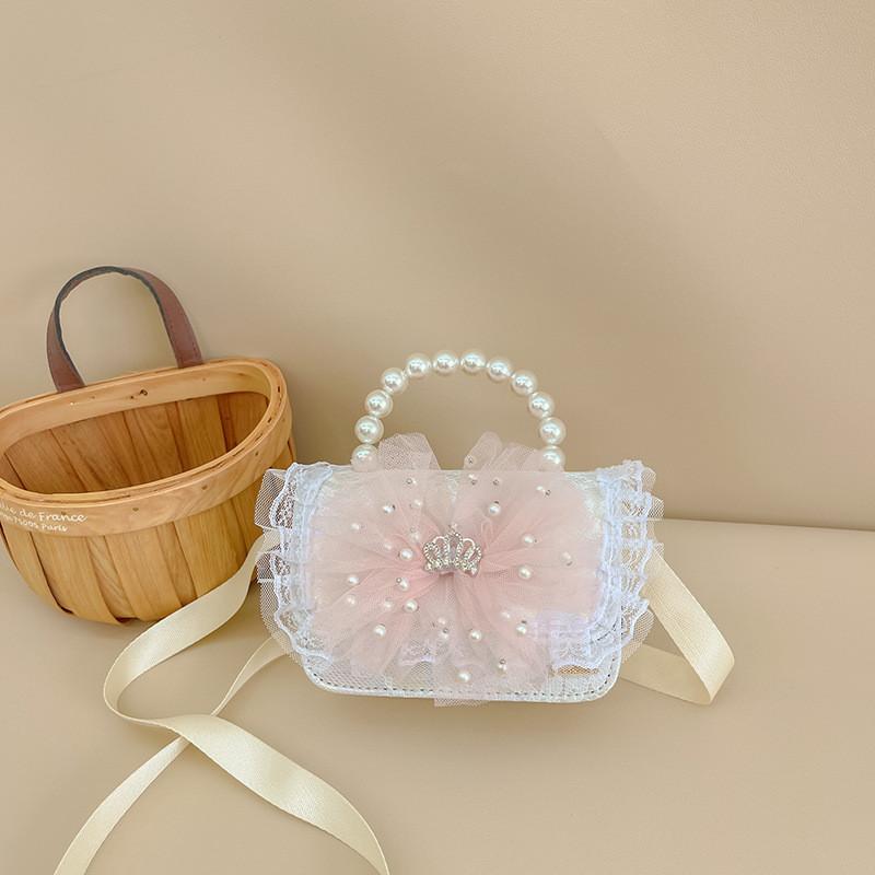 Stylish And Cute Girls Handbag Fashionable Children's Crossbody Bag With Bow Design