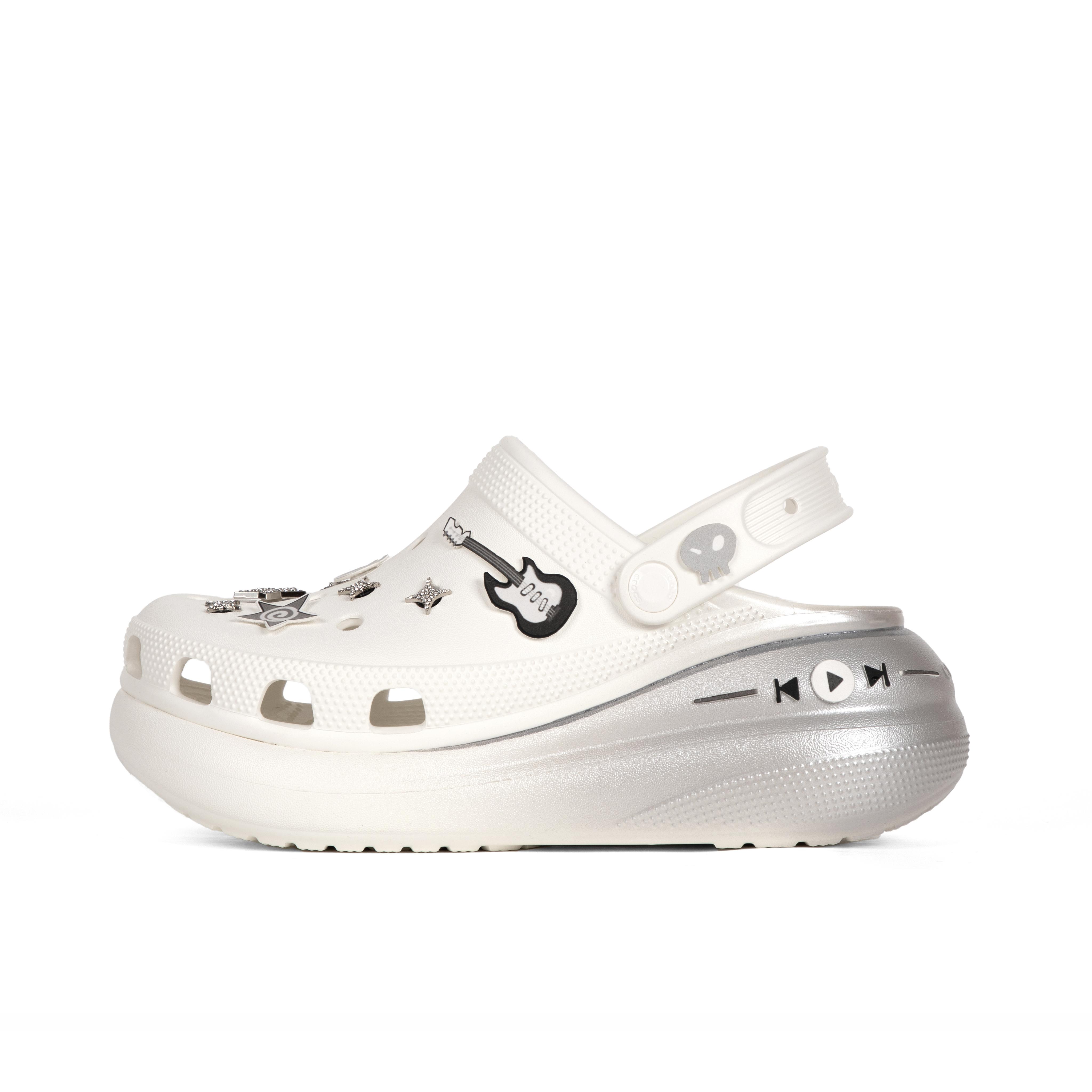 

Crocs Crush Clog EVA Made with Stars Rock Plot Punk Everyday Y3K Free Rebellion Hardcore Bohemian Hole Shoes Unisex Silver White 41-42 серебро белый