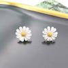 Elegantes Pendientes de Flor de Margarita para Mujer Moda Estilo Simple Pendientes de Tuerca de Girasol Piercing Statement Joyería de Fiesta Brincos