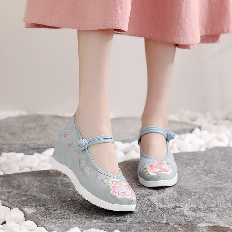 Fashion Chinese - Style Embroidered Wedge Mary Janes | Hanfu & Qipao - Friendly Daily Commute Ancient - Style Shoes