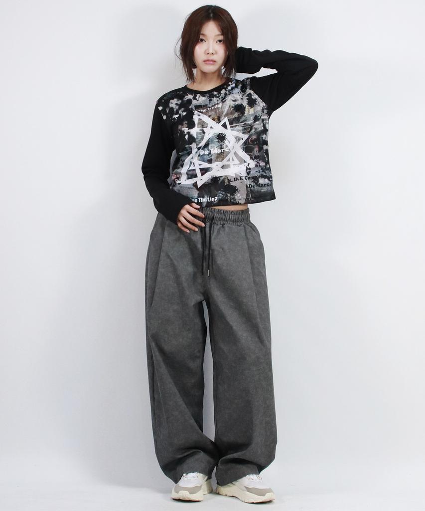 Deumakeu Grunge Washing Side One Tuck Curved Wide Pants Charcoal