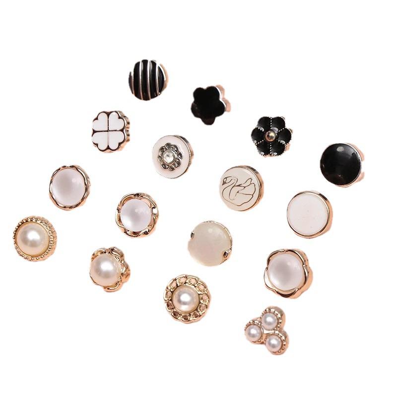 Exquisite Perlenknopf-Kollektion für Damen: Vielseitige Hemd- & Rock-Dekorationsaccessoires