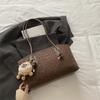 Retro commuter large-capacity underarm bag women's  new fashion shoulder bag simple personality portable tote bag