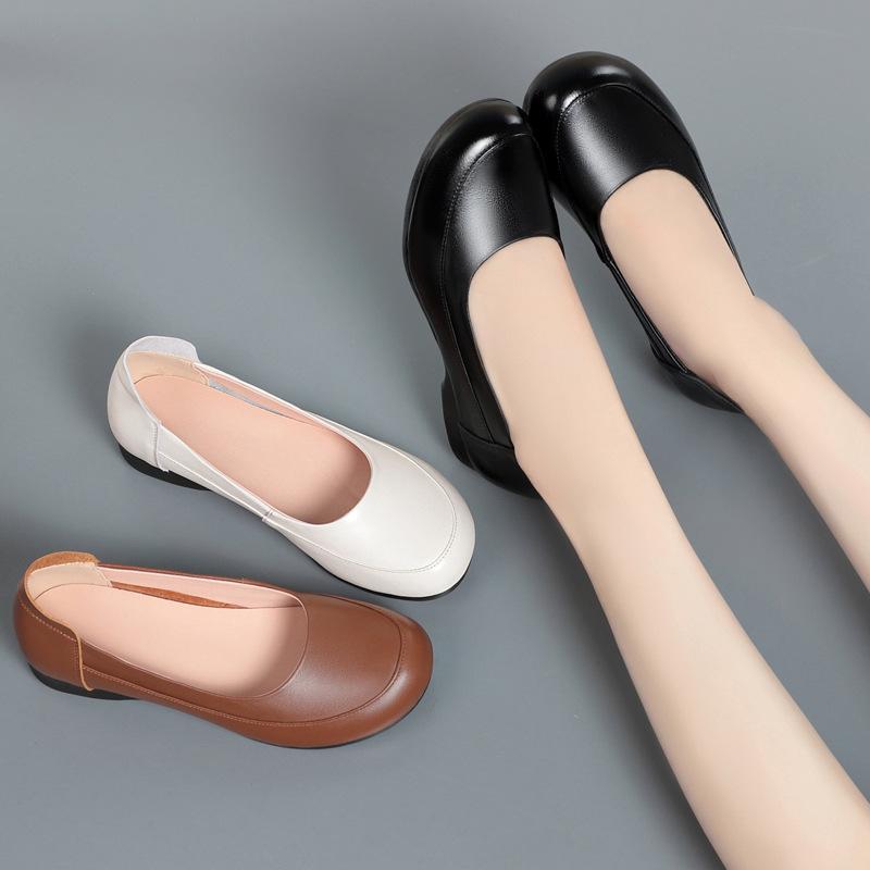 Fashion Genuine Leather Women's Shallow Mouth Single Shoes Women Pumps Fashion Large Size Low Heels Cozy Soft Soles Loafers Casual Shoes