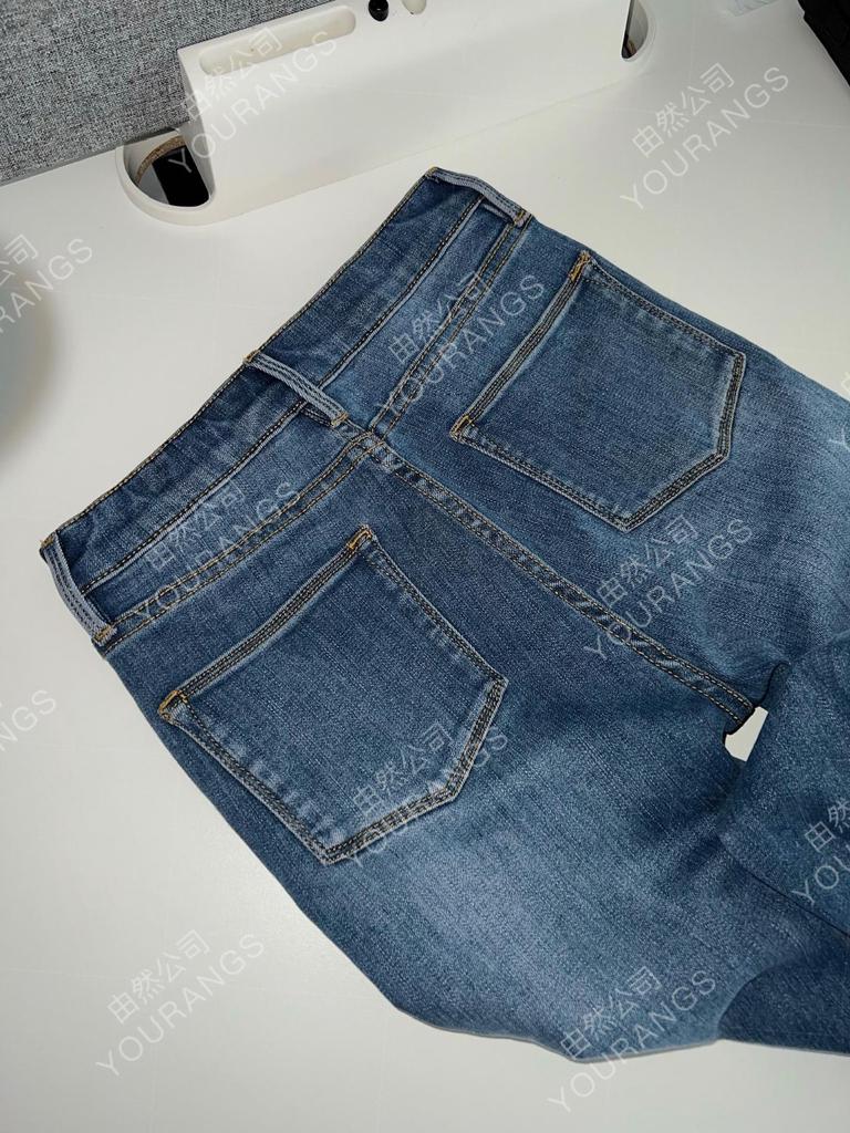Early Spring High-Stretch Straight Leg Denim Jeans – Black Base or Classic Blue, Slimming Skinny Fit