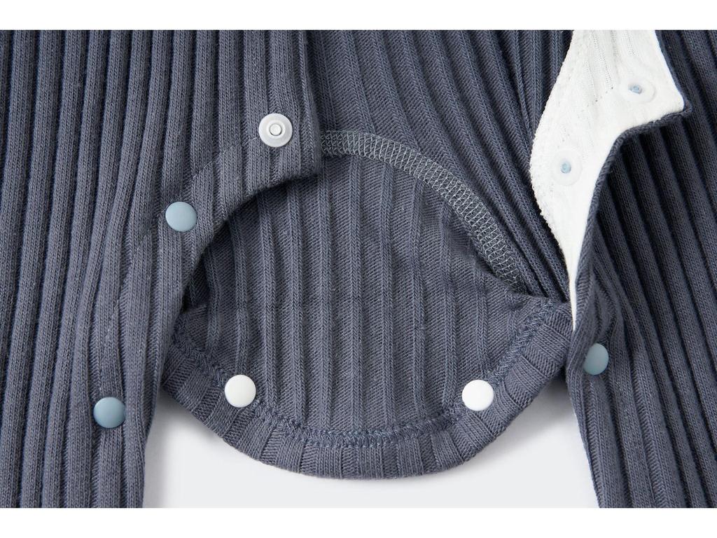 Gestreifter Strampler für Neugeborene 3-18 Monate – Druckknopf-Body für Frühling, Herbst und Winter.