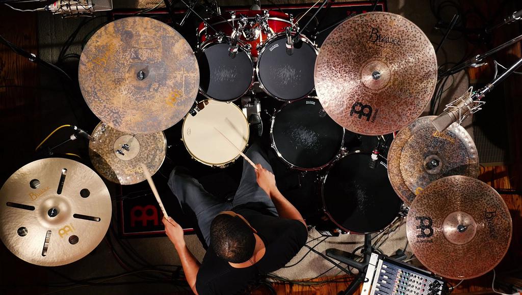 MEINL Byzance Extra Dry Series Pair Hi-Hat Cymbals, 13" Medium, (B13EDMH)