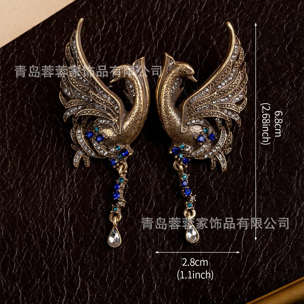 French Earrings Niche Heavy Industry Alloy Inlaid With Diamonds Oriental Luxury Light Vintage Swan Style Antique High-end Feel