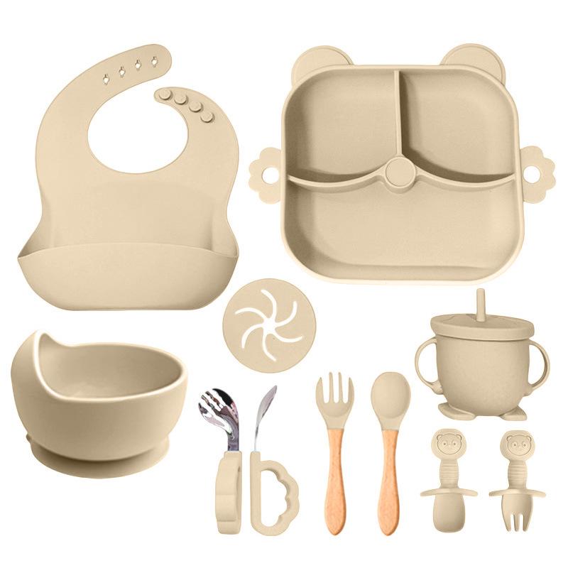 11-Piece Children's Silicone Bear Feeding Set: Food-Grade Bib, Bowl, Straw Cup & Tableware