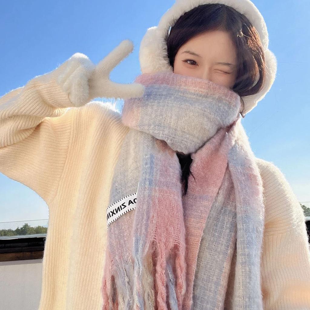New plaid scarf women's winter warmth and cold protection advanced sense Korean couple scarf student versatile man