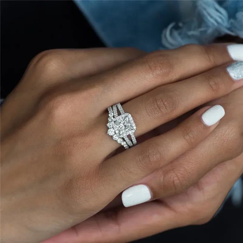 2026 Classic Simple Design Wedding Engagement Rings for Women Mosaic Square Crystal Cubic Zirconia Brilliant Luxury Jewelry