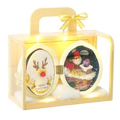 Moin Moin Miniatur-Puppenhaus DIY-Bausatz Ein kleines Samenhaus mit einem Hasen Spaß Weihnachten Gelb Weihnachtsmann Enthält LED-Lichter und Geschenkbox von Snowy 2212dh352