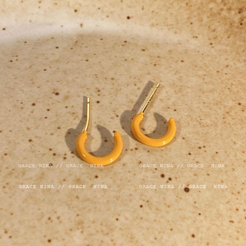 

Niche Style Colored Drip Glaze Female Fashion All-Match Stud Earrings Yellow c-shaped stud earrings