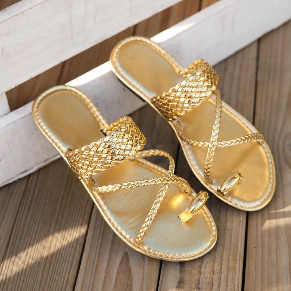 Fashion Women Slippers Fashion Gold Clip Toe Sandals Women Summer Flat Heels Beach Flip Flops Woman  Lightweight Slippers Slides Women