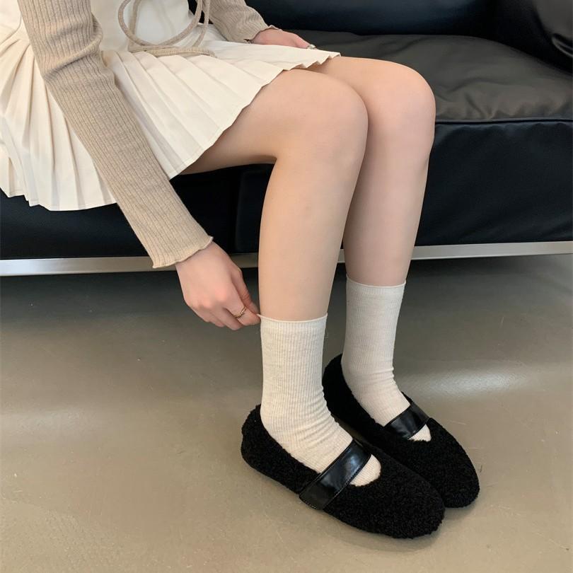 ~ Niche design leather Korean version of flat-soled lamb wool single shoes autumn and winter versatile casual cashmere Doudou shoes