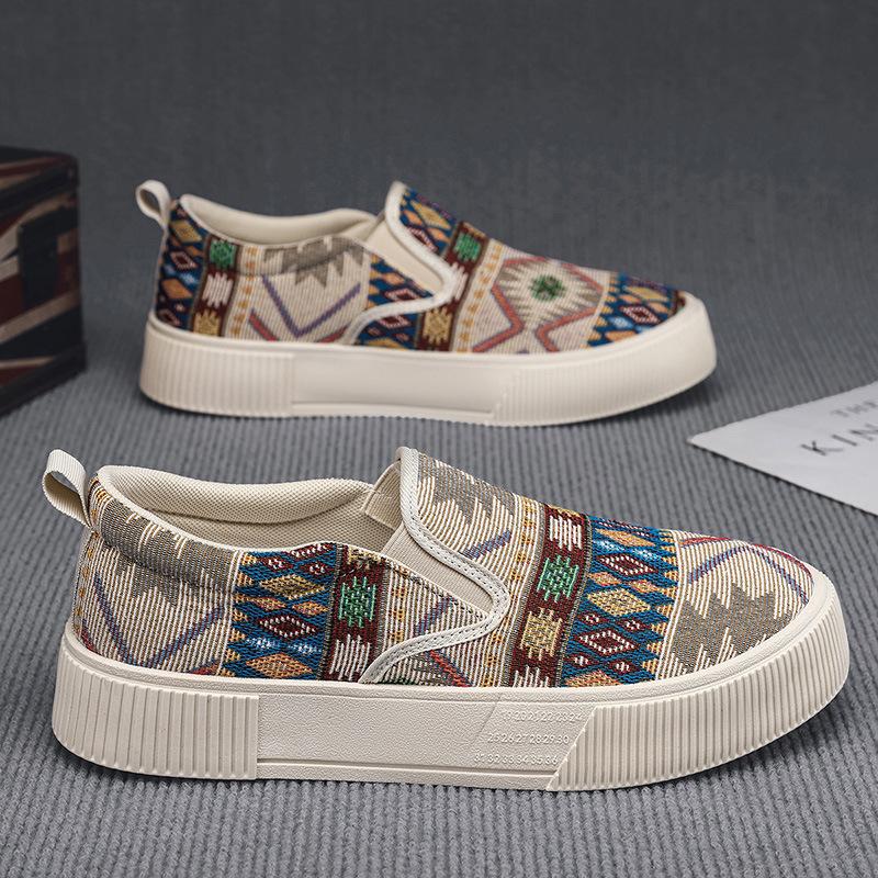 

Мужская обувь из парусины 2025 года, новые летние студенческие универсальные дышащие повседневные туфли для серфинга, мужская нескользящая спортивная обувь на платформе 44