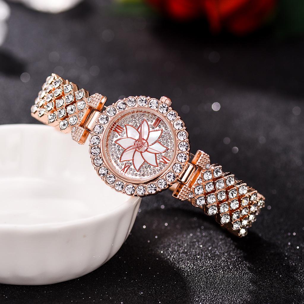 Women's Rhinestone Dial Quartz Watch & Starry Bracelet Gift Set: Simple & Stylish