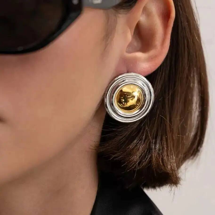 Salircon 2026 New Fashion Vintage Round Geometry Stud Earring Women Stainless Steel Gold Color Waterproof Jewelry Accessories