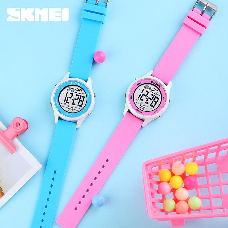 Student sports electronic watch couple thin silicone luminous simple watch men