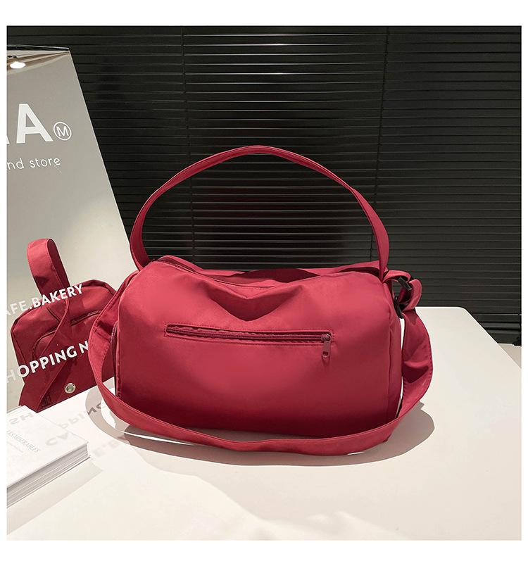 Swimming Fitness Women Large Capacity Lightweight Short Trip Function Cycling Leisure Shoulder Crossbody Yoga Luggage Bag