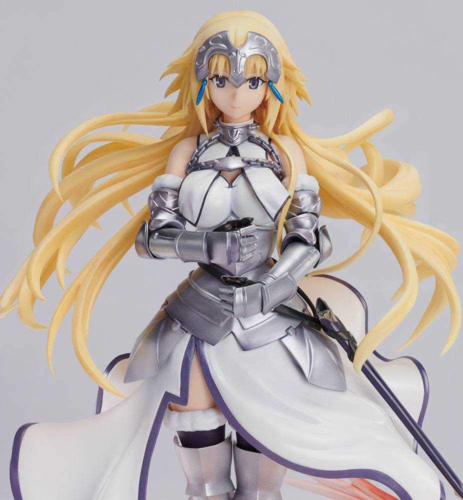 The Crimson Saint Scale Complete Figure Plus Fate/Apocrypha Ruler 1/7 (Aniplex Exclusive)