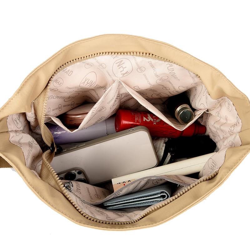 Women's Shoulder Bag Lightweight Crossbody Bag Water-Repellent Nylon Bag Mother Bag