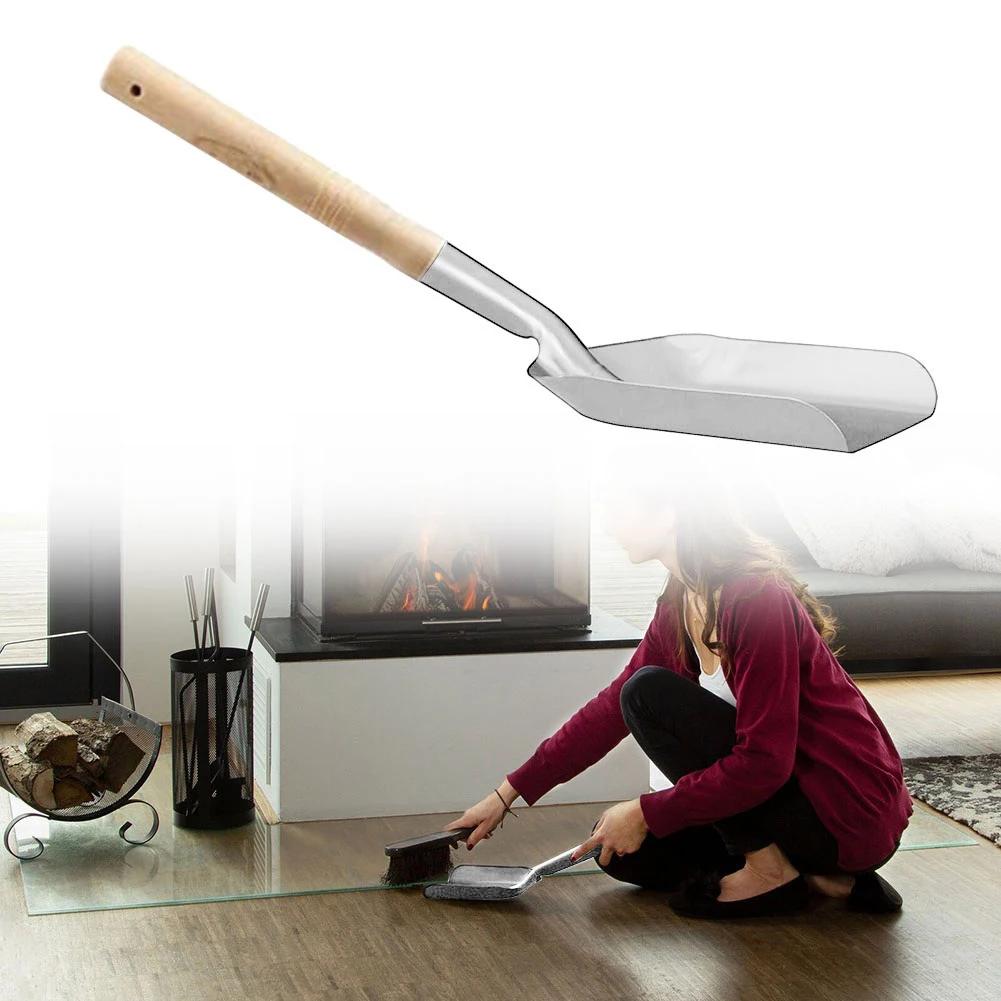 Eldstadssopa i rostfritt stål designad för borttagning av aska och rengöringsuppgifter i skorstenar, ugnar och grillplatser