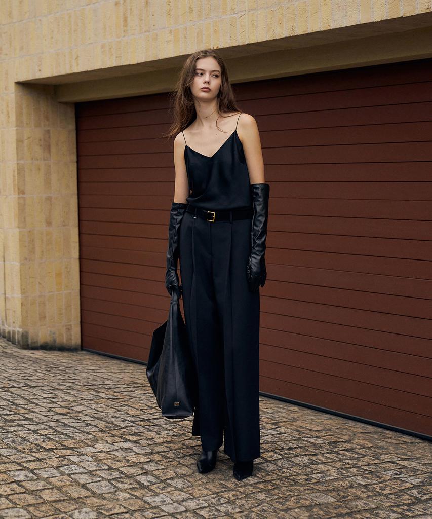 RENEJ Glam Slim Sleeveless