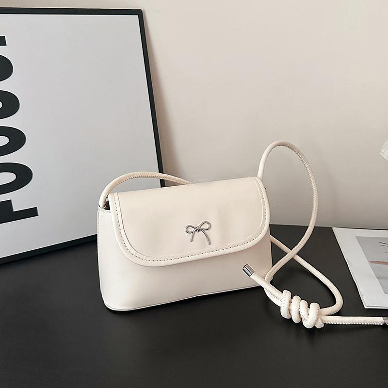 

Small bag women s new fashion and high-end single shoulder bow crossbody versatile underarm small square bag