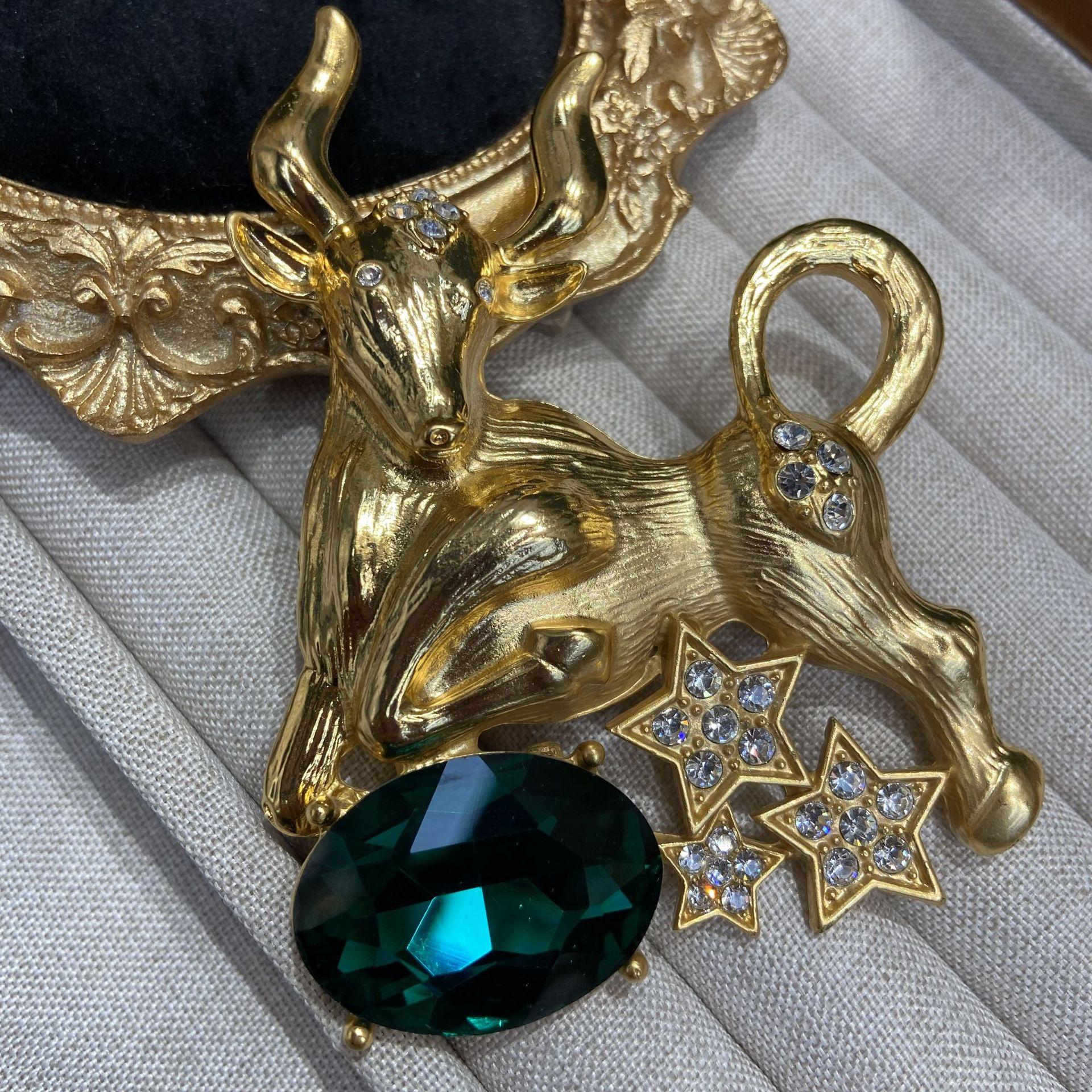 

Средневековая тяжелая промышленность животное бык брошь женская пентаграмма алмаз одежда аксессуары высокого класса брошь мода