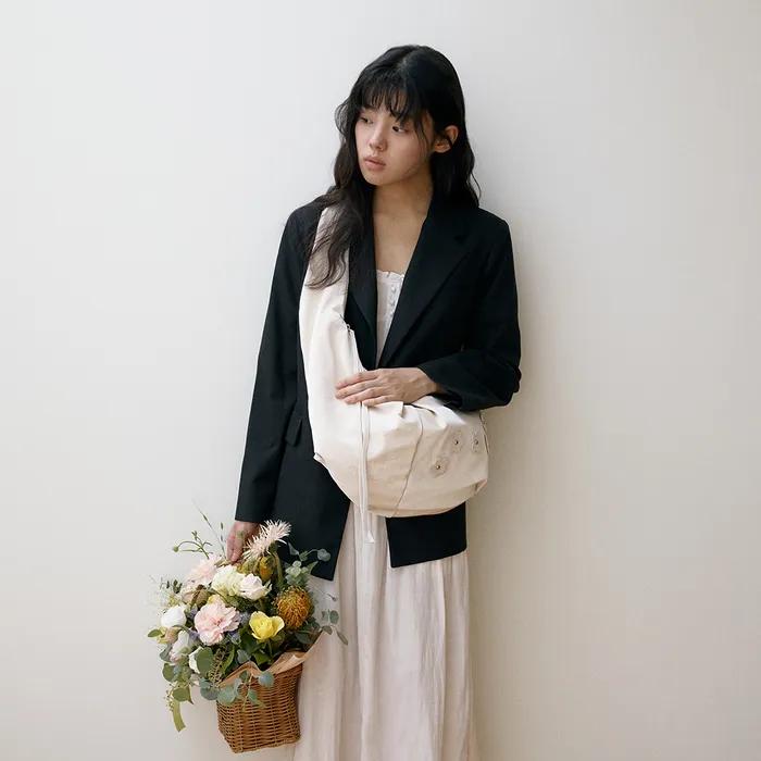 Bohemian floral hobo bag_cream