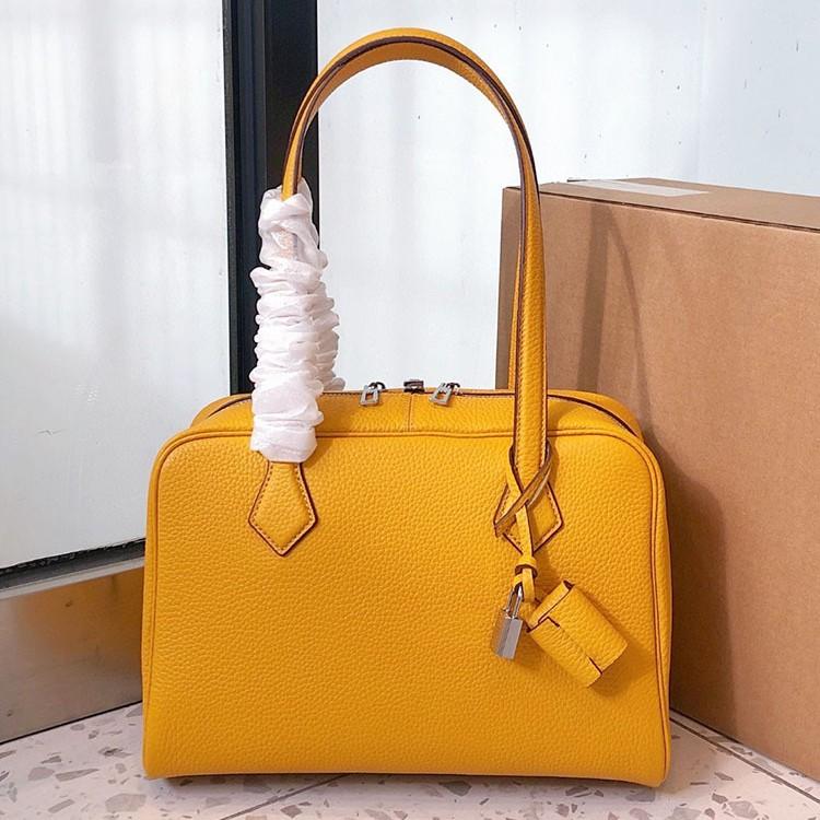 Сумка-тоут из коровьей кожи TC Victoria Bag Small New Boston Bag Commuting Large Capacity Armpit Bag