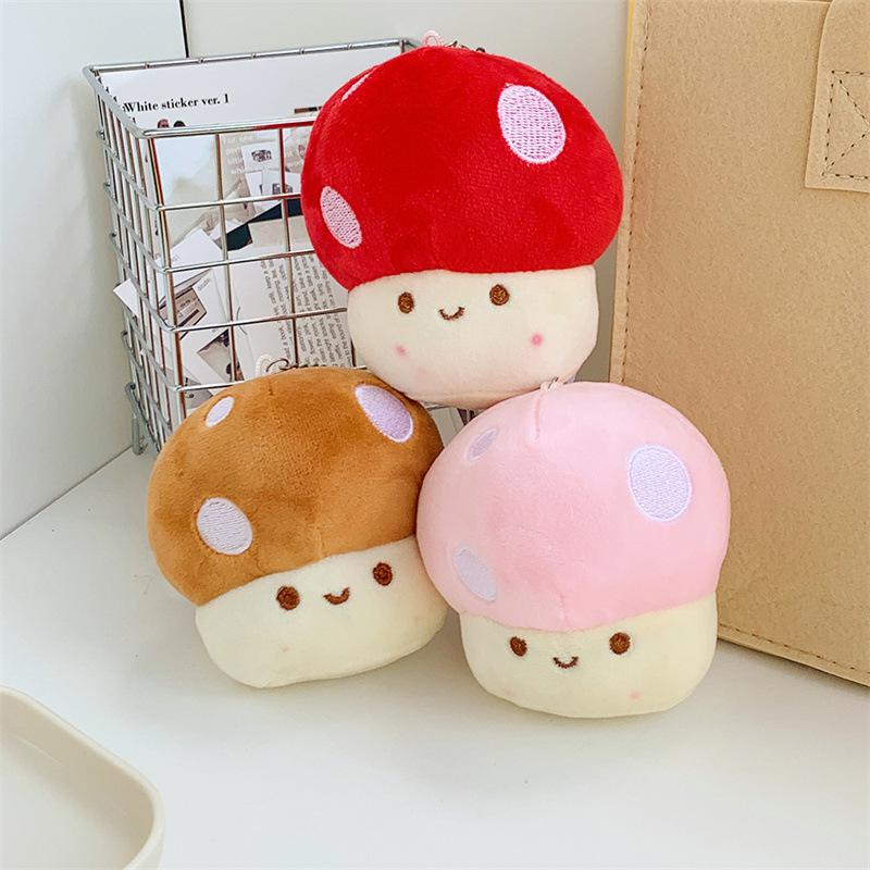 New Cute Cartoon Mushroom Doll Grab Machine Doll Bag Car Keychain Pendant Plush Doll Small Gift