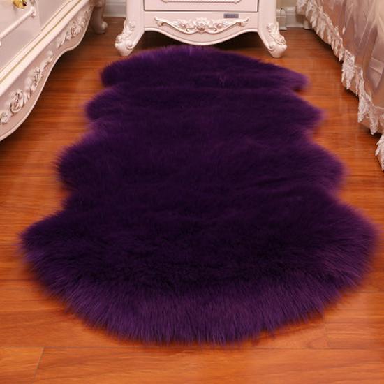 Modern Minimalist White Long-Pile Carpet for Bedroom, Living Room, or Decorative Display